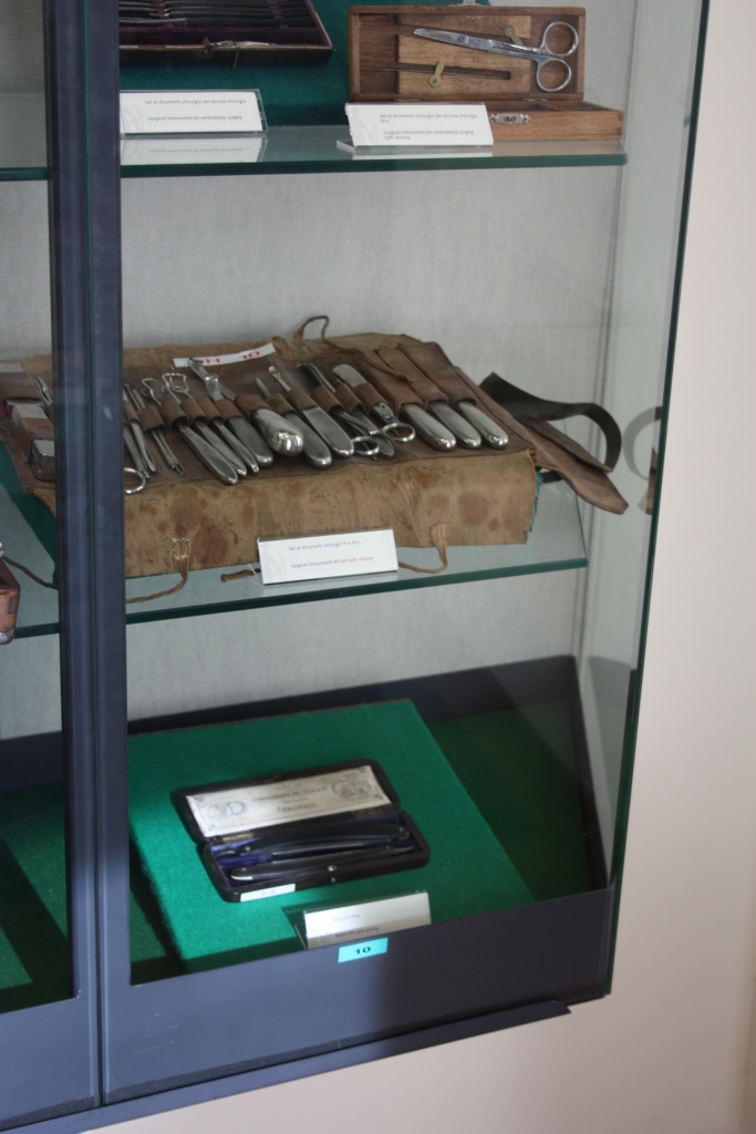 Surgical Travel Sets 3.jpg